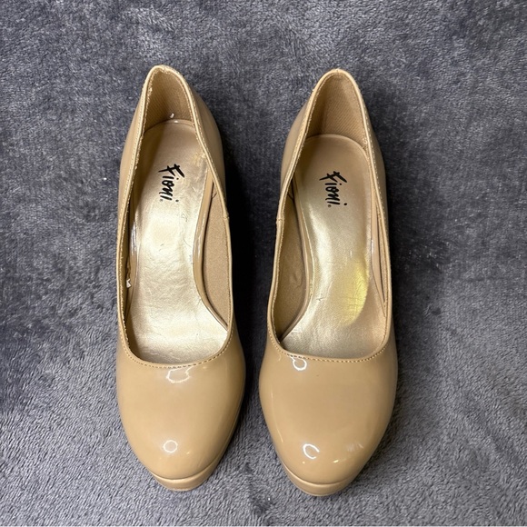 FIONI Clothing Shoes - FIONI Tan Stiletto Heels with Platform 5
